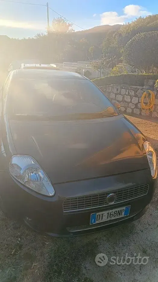 Käytetty Fiat Punto 90 HP (66 kW) 2009 Viistoperä
