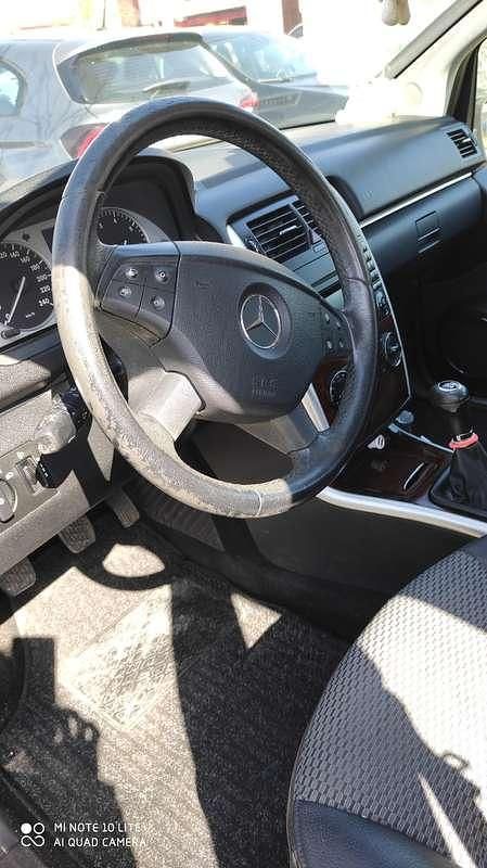 Usata Mercedes B170 116 CV (85 kW) 2009 Monovolume