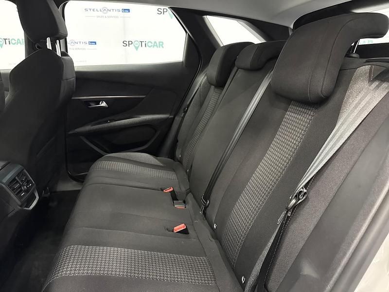 Usata Peugeot 3008 Active 131 CV (96 kW) 2022 Bianco SUV