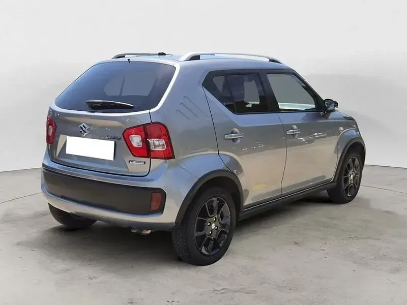 Usata Suzuki Ignis 92 CV (67 kW) 2018 Grigio SUV