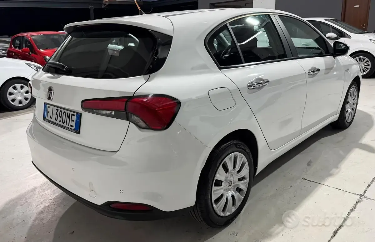 Usata Fiat Tipo 95 CV (69 kW) 2017 Other Berlina