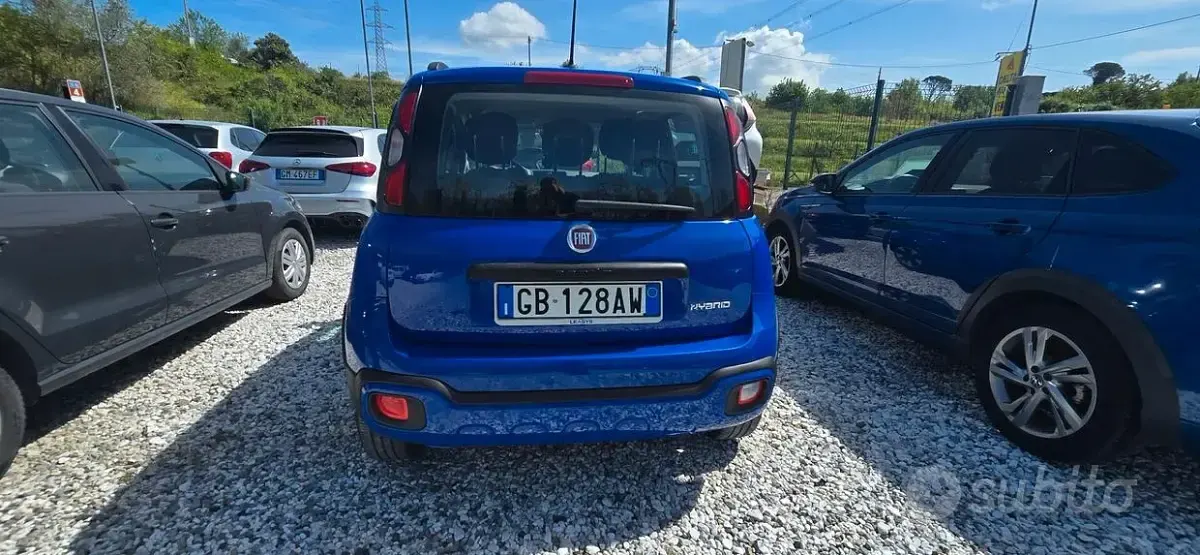 Usata Fiat Panda Cross Cross 69 CV (50 kW) 2020 Bluazzurro Utilitaria