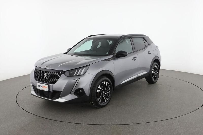 Usata Peugeot 2008 GT-line 110 CV (80 kW) 2022 Grigio SUV