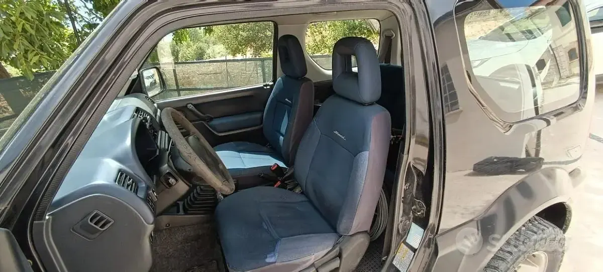 Usata Suzuki Jimny 82 CV (60 kW) 2003 SUV