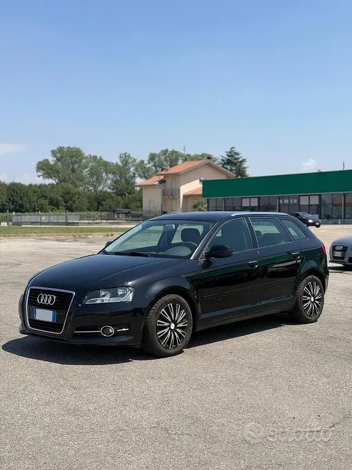 Usata Audi A3 Ambition 90 CV (66 kW) 2010 Nero Utilitaria