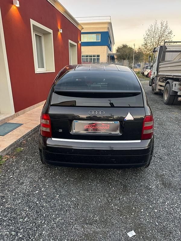 Usata Audi A2 Comfort 75 CV (55 kW) 2005 Nero Utilitaria
