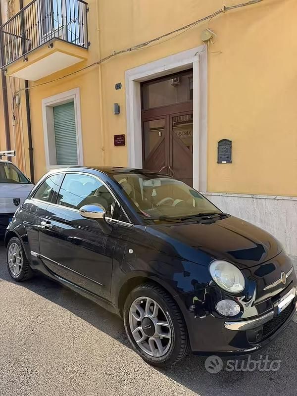 Usata Fiat 500 2011 Blu Utilitaria