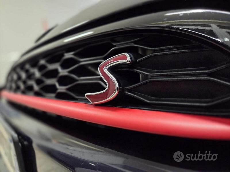 Usata Mini Cooper S Coupé 210 CV (154 kW) 2017 Nero Coupé