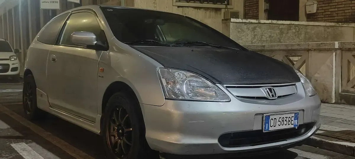 Usata Honda Civic ES 110 CV (80 kW) 2002 Berlina