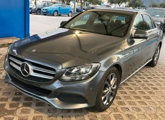 Usata Mercedes C220 Premium 169 CV (124 kW) 2017 Grigio Berlina