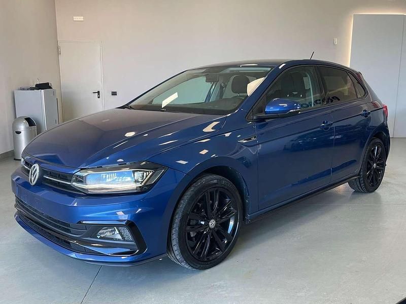 Usata VW Polo R-line 95 CV (69 kW) 2018 Blu/azzurro Utilitaria
