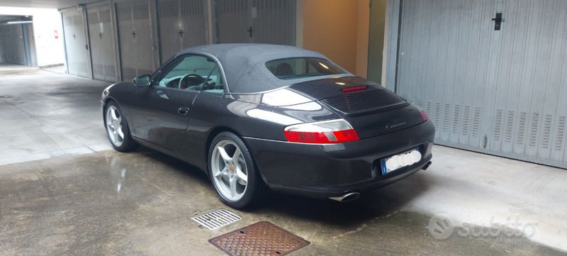 Usata Porsche 911 Carrera Cabriolet 320 CV (235 kW) 2002 Nero Cabrio