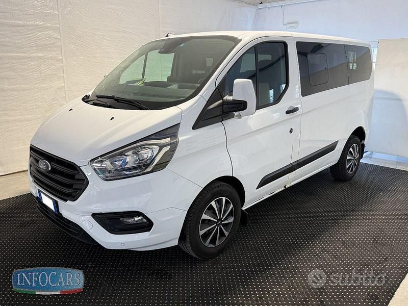 Usata Ford Tourneo Trend 131 CV (96 kW) 2020 Bianco Monovolume
