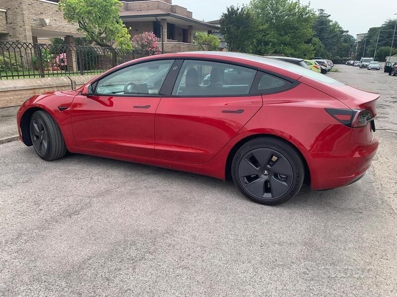 Usata Tesla Model 3 152 kW (208 CV) 2021 Berlina