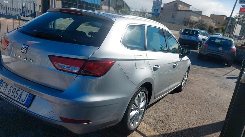 Usata Seat Leon ST Style 115 CV (84 kW) 2017 Argento Station wagon