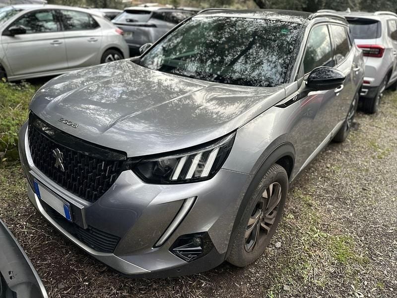 Usata Peugeot 2008 GT 130 CV (95 kW) 2022 Grigio SUV