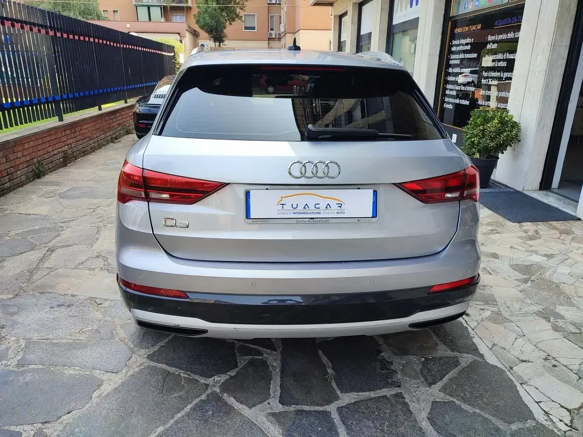 Usata Audi Q3 Advanced 150 CV (110 kW) 2020 Argento SUV
