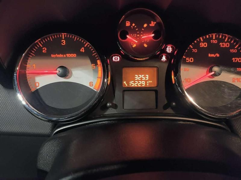 Usata Peugeot 207 68 CV (50 kW) 2011 Nero Berlina