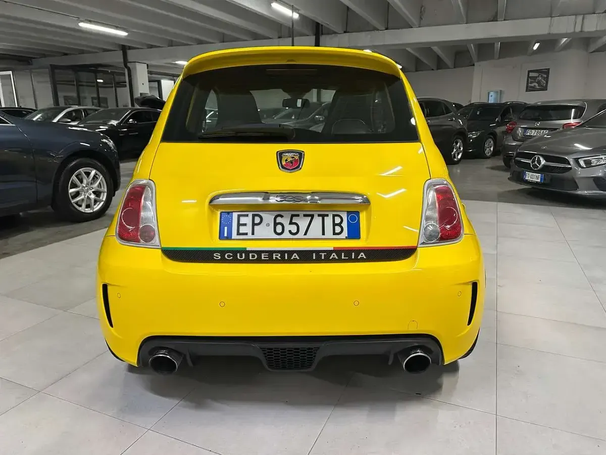 Usata Abarth 500 140 CV (102 kW) 2013 Giallo Utilitaria