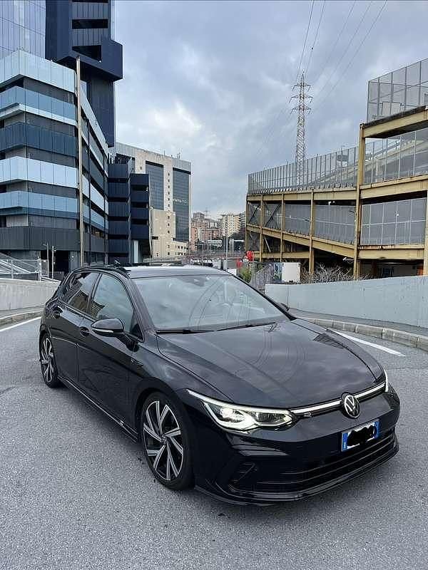 Usata VW Golf VII R-line 150 CV (110 kW) 2020 Berlina