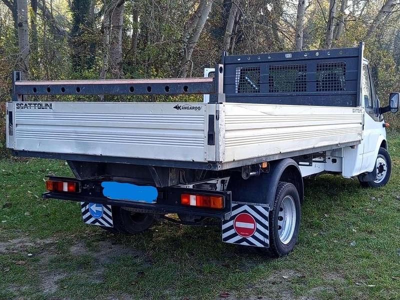 Usata Ford Transit 120 CV (88 kW) 2007 Bianco Utilitaria