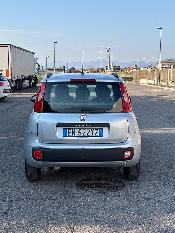 Usata Fiat Panda 75 CV (55 kW) 2012 Grigio Utilitaria