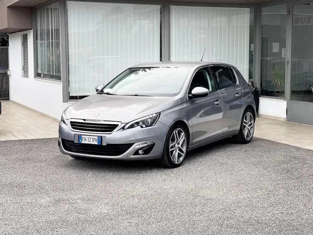 Usata Peugeot 308 120 CV (88 kW) 2017 Grigio Berlina