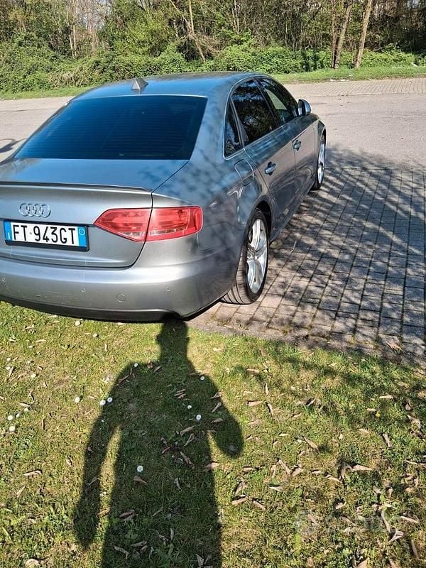 Usata Audi A4 122 CV (89 kW) 2019 Grigio Berlina