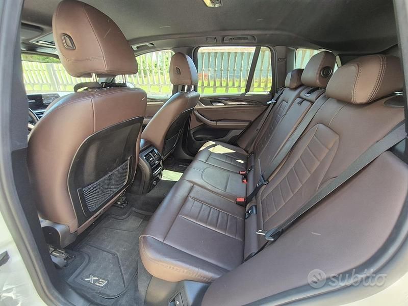 Usata BMW X3 Luxury Line 184 CV (135 kW) 2018 Bianco SUV
