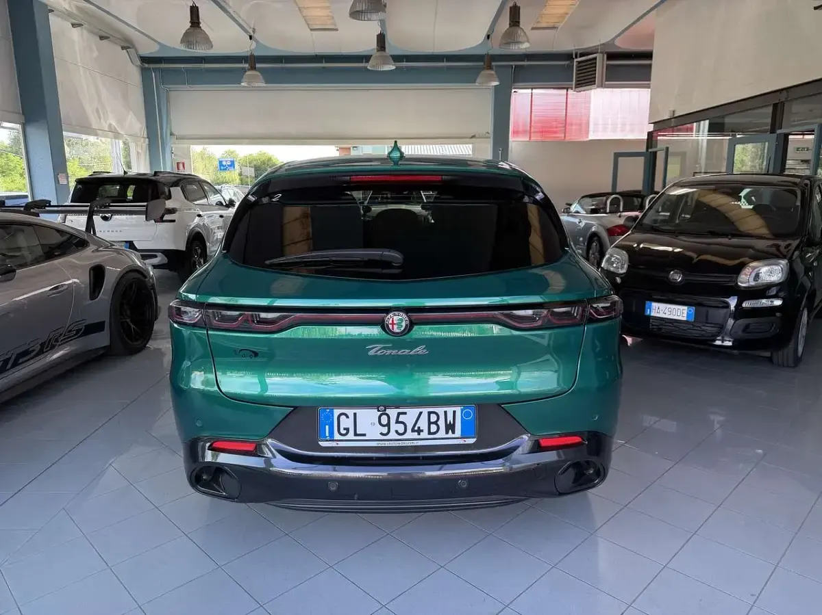Usata Alfa Romeo Tonale Edizione Speciale 131 CV (96 kW) 2022 Verde SUV