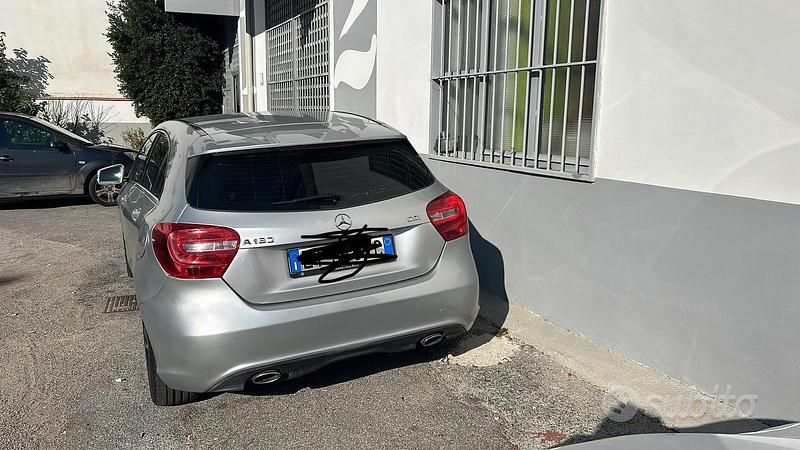 Usata Mercedes A180 2014 Grigio Berlina