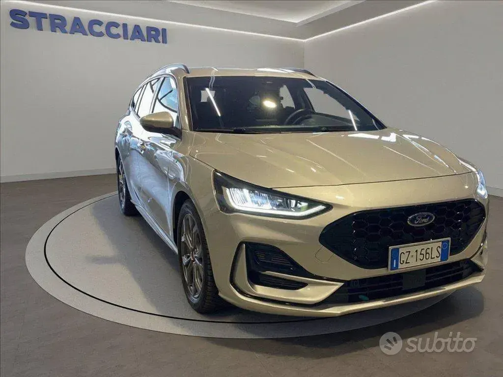 Usata Ford Focus ST-Line 116 CV (85 kW) 2025 Argento metallizzato Station wagon