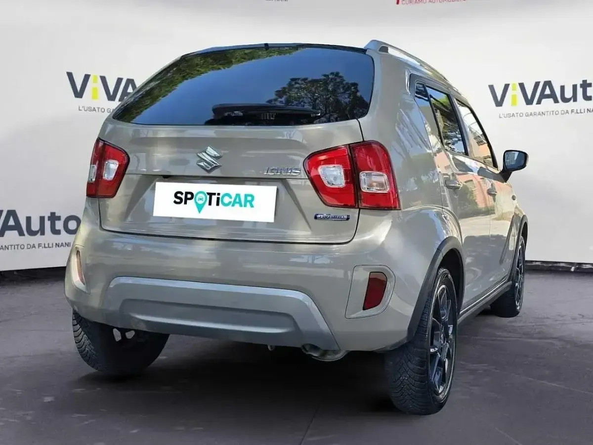 Usata Suzuki Ignis 83 CV (61 kW) 2021 Beige SUV
