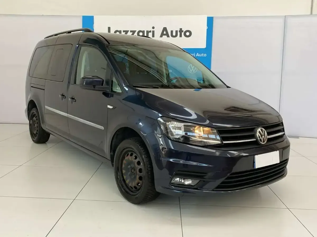 Usata VW Caddy Maxi 102 CV (75 kW) 2018 Blu/azzurro Monovolume