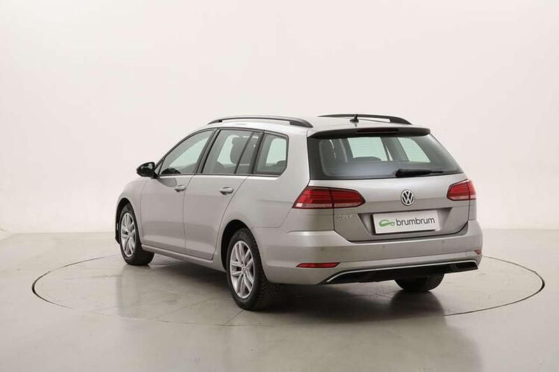 Usata VW Golf VII Business 116 CV (85 kW) 2018 Argento Station wagon