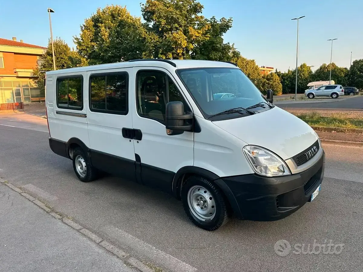 Usata Iveco Daily 136 CV (100 kW) 2009 Bianco