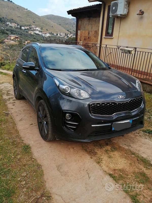 Usata Kia Sportage 140 CV (102 kW) 2017 Grigio SUV