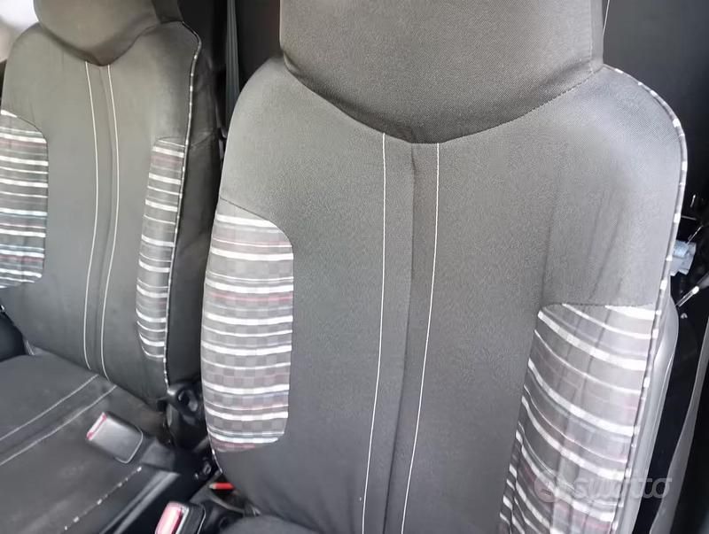 Usata Citroën C1 68 CV (50 kW) 2013 Nero Utilitaria