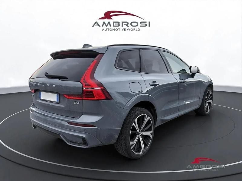 Usata Volvo XC60 R-Design 197 CV (144 kW) 2022 Grigio SUV