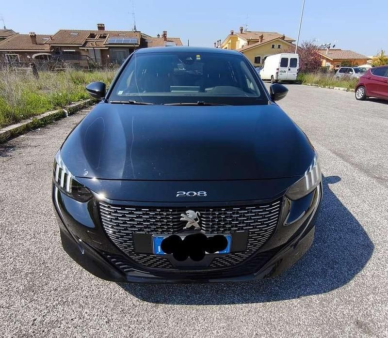 Usata Peugeot 208 GT 101 CV (74 kW) 2023 Utilitaria