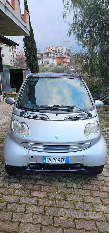 Usata Smart ForTwo Coupé 61 CV (44 kW) 2005 Grigio Coupé