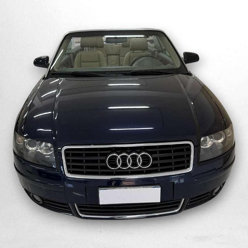 Usata Audi A4 Cabriolet 163 CV (119 kW) 2004 Blu Cabrio