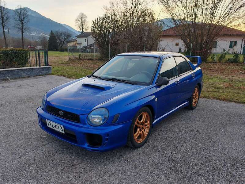 Usata Subaru Impreza 218 CV (160 kW) 2001 Blu 02c Berlina