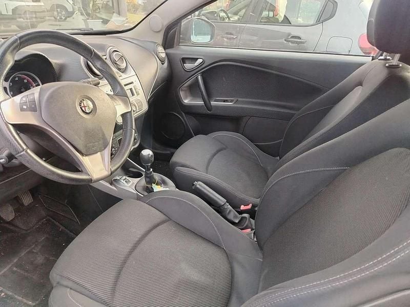 Usata Alfa Romeo MiTo Distinctive 95 CV (69 kW) 2012 Nero Utilitaria