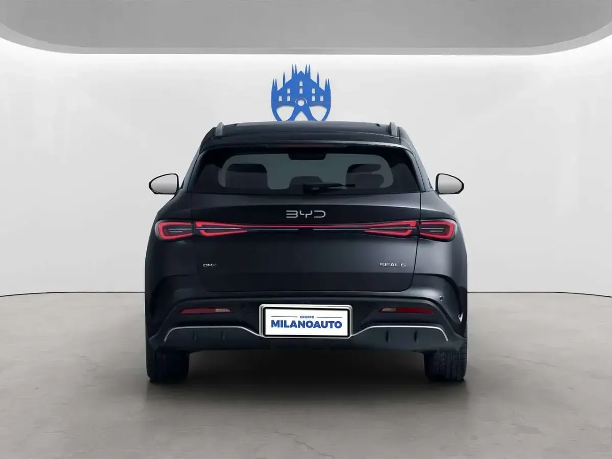 Nuova BYD Seal Boost 184 CV (135 kW) 2026 Obsydian black Station wagon
