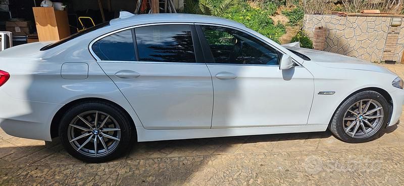 Usata BMW 520 2016 Bianco Berlina