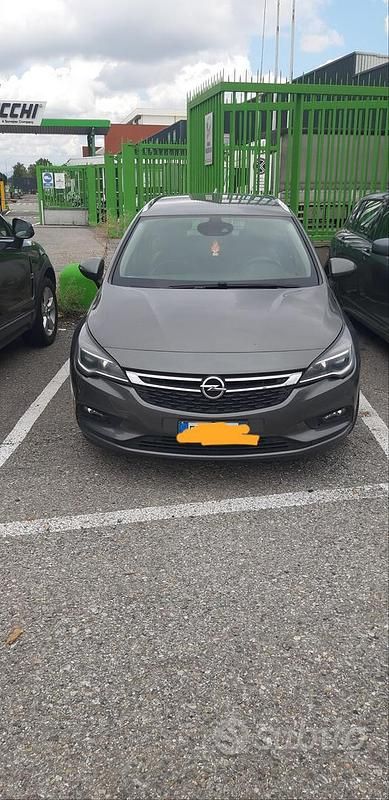 Usata Opel Astra 136 CV (100 kW) 2017 Grigio Berlina
