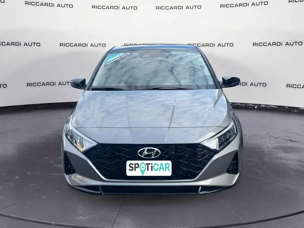 Occasion Hyundai i20 99 ch (72 kW) 2021 Gris Citadine