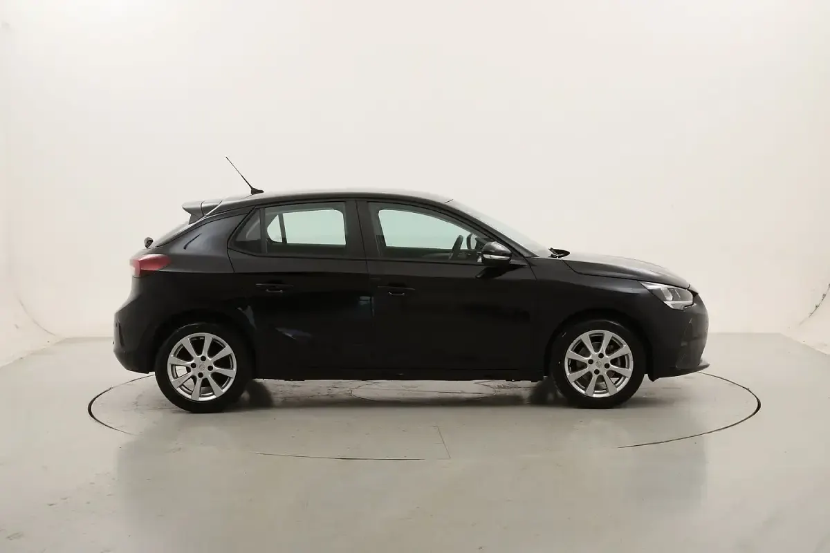 Usata Opel Corsa Edition 75 CV (55 kW) 2022 Utilitaria