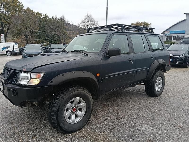 Usata Nissan Patrol SE 129 CV (94 kW) 1999 Nero SUV